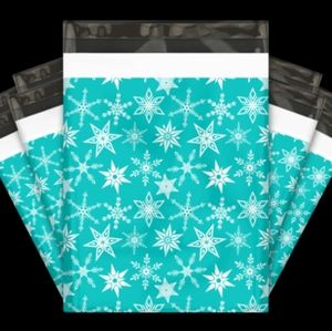 20 10x13 winter snowflakes designer polymailer
